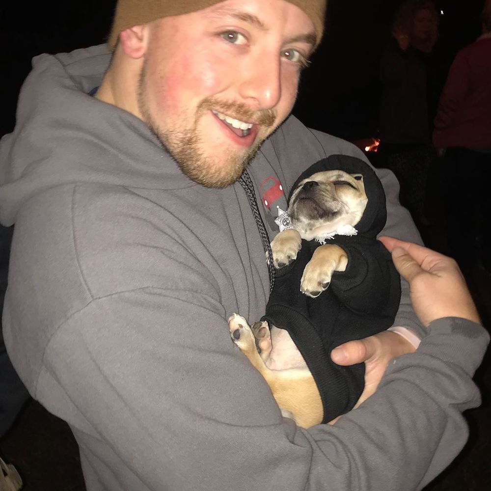 Meet your Posher, Zac